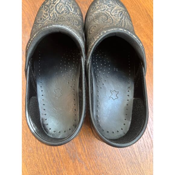Dansko Professional Clogs Black/Copper Antique Tooled Leather Size 38 (US 7.5-8) - Picture 3 of 8